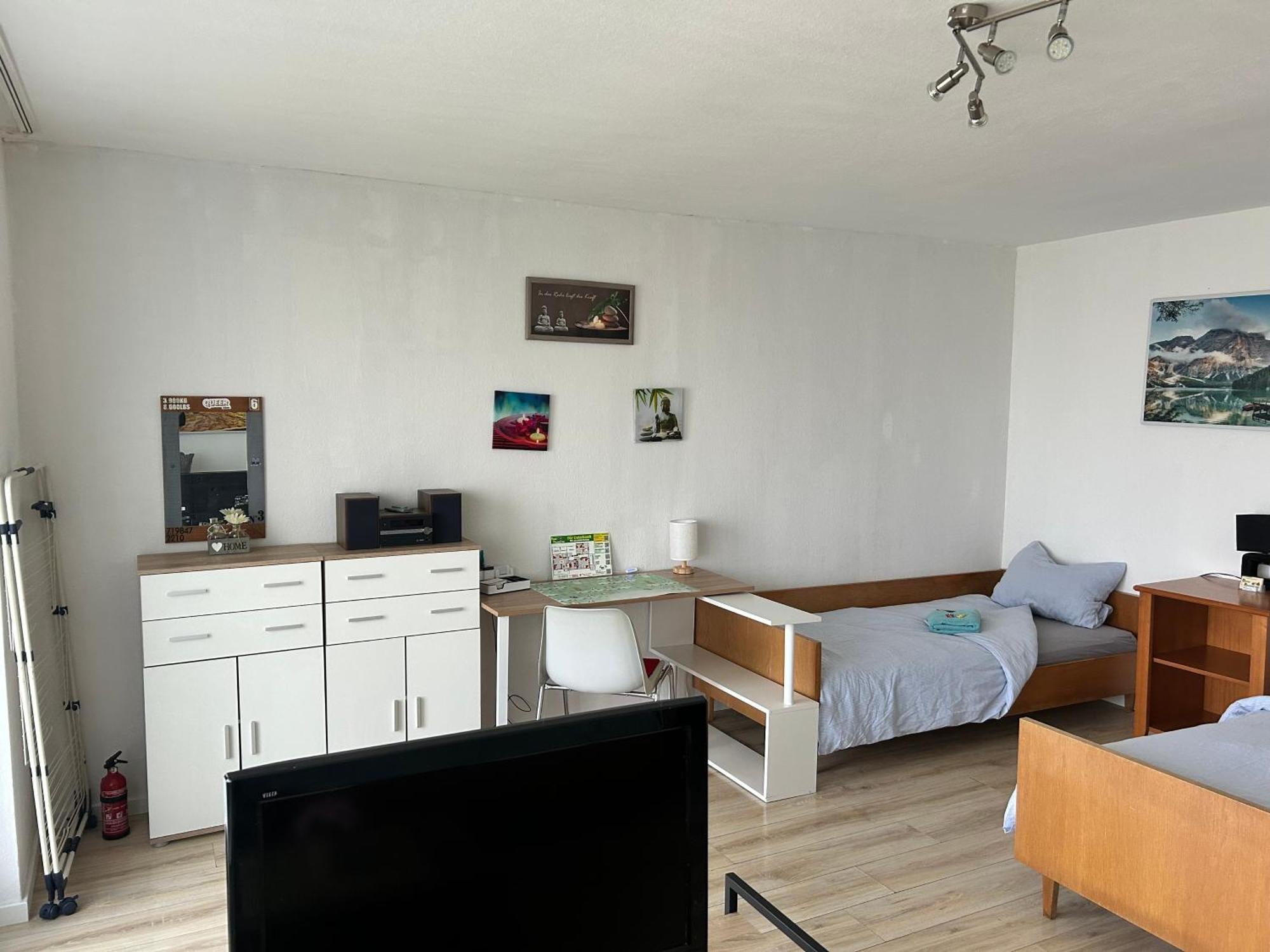 2-5 Bettzimmer Креглинген Экстерьер фото