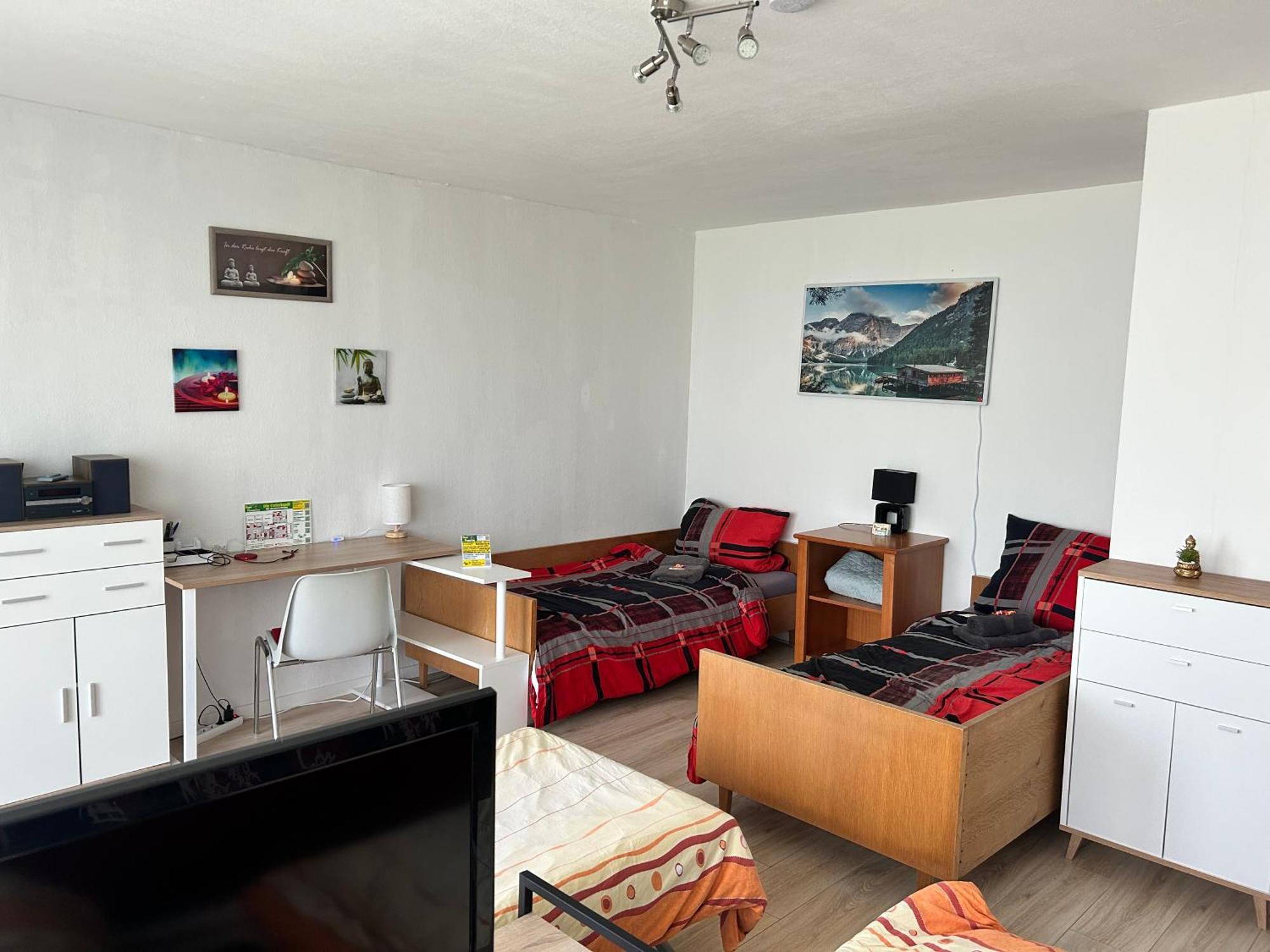 2-5 Bettzimmer Креглинген Экстерьер фото